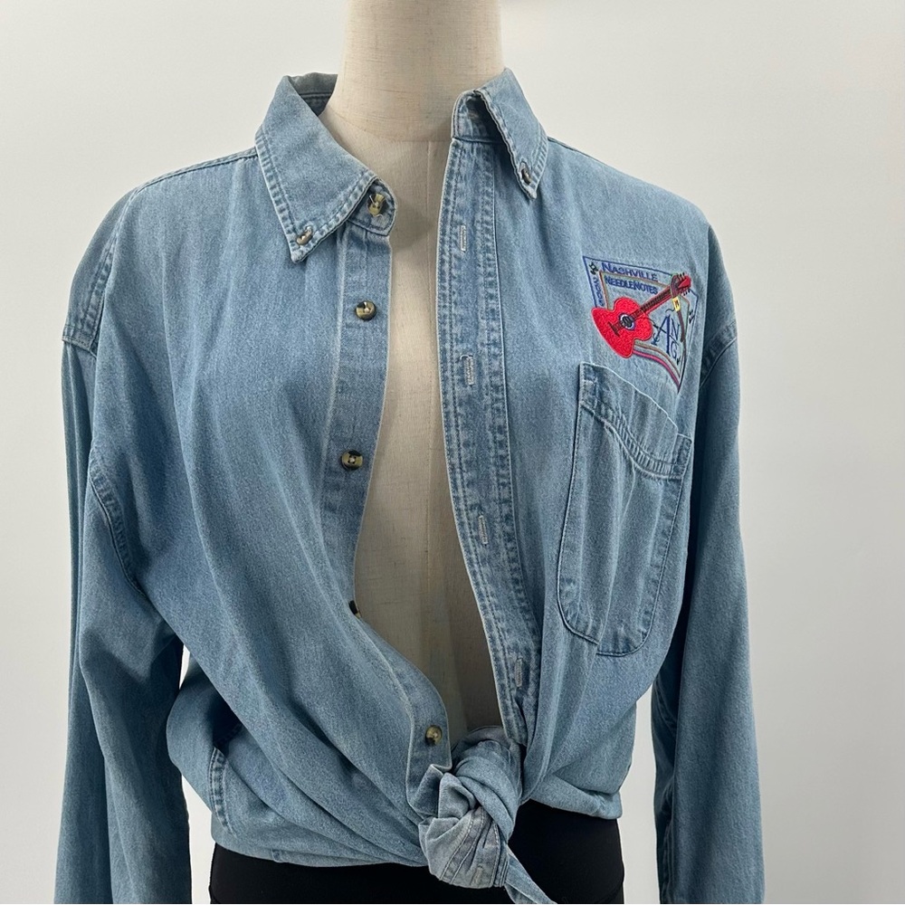 Nashville Guitar Vintage Embroidered Chambray Shirt 100%cotton Large Unisex - Picture 2 of 8